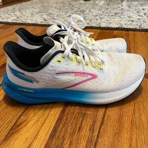 Brooks Hyperion White and Blue Running Shoes
